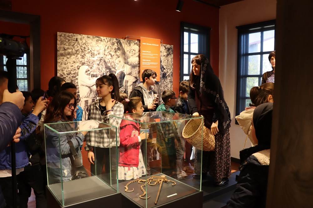 ÖĞRENCİLER KENTİNİ TANIYOR